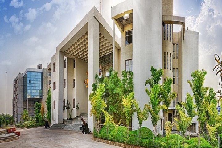 https://cache.careers360.mobi/media/colleges/social-media/media-gallery/601/2019/5/30/Campus view of Institute of Clinical Research India Ahmedabad_Campus-view.jpg